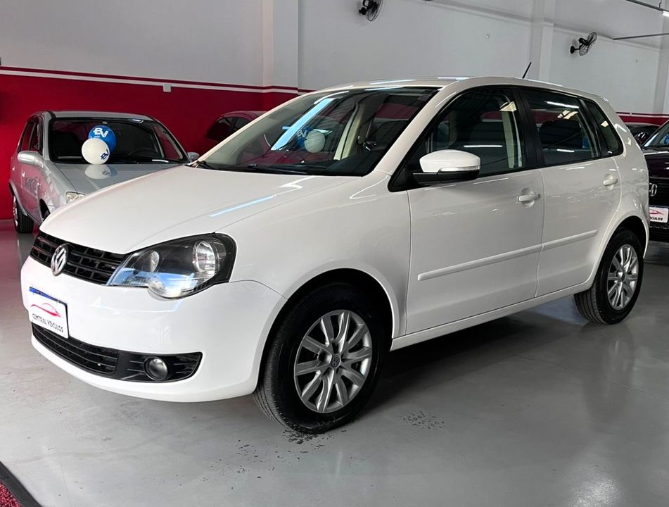 VolksWagen Polo 1.6 Mi/S.Ouro 1.6 Mi Tot.Flex 8V 5p