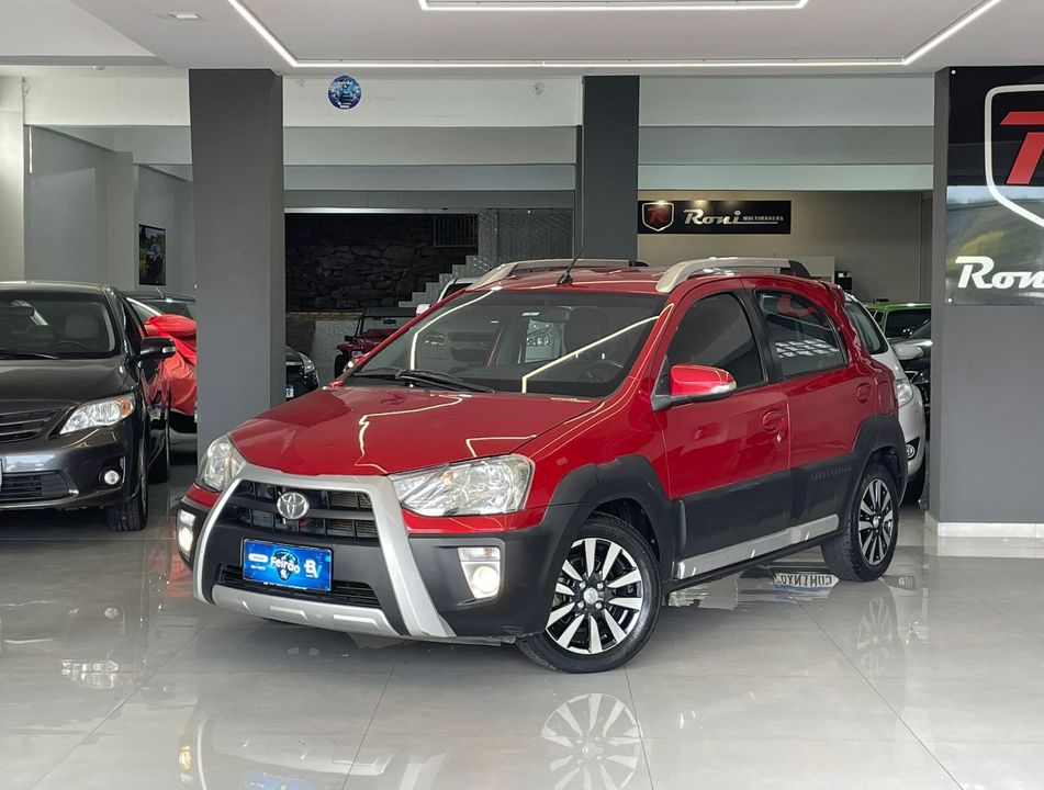 Toyota ETIOS CROSS 1.5 Flex 16V 5p Aut.