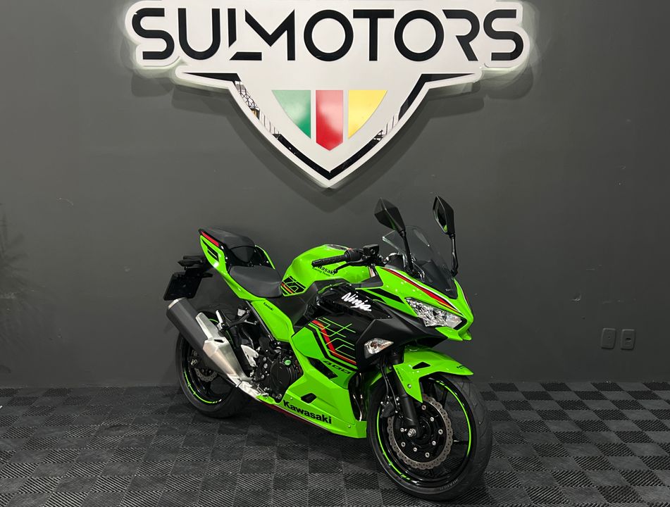 KAWASAKI NINJA 400