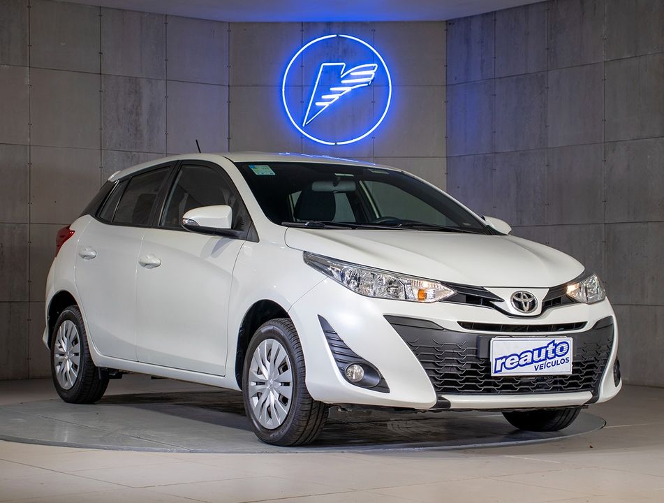 Toyota YARIS XL Live 1.3 Flex 16V 5p Aut.