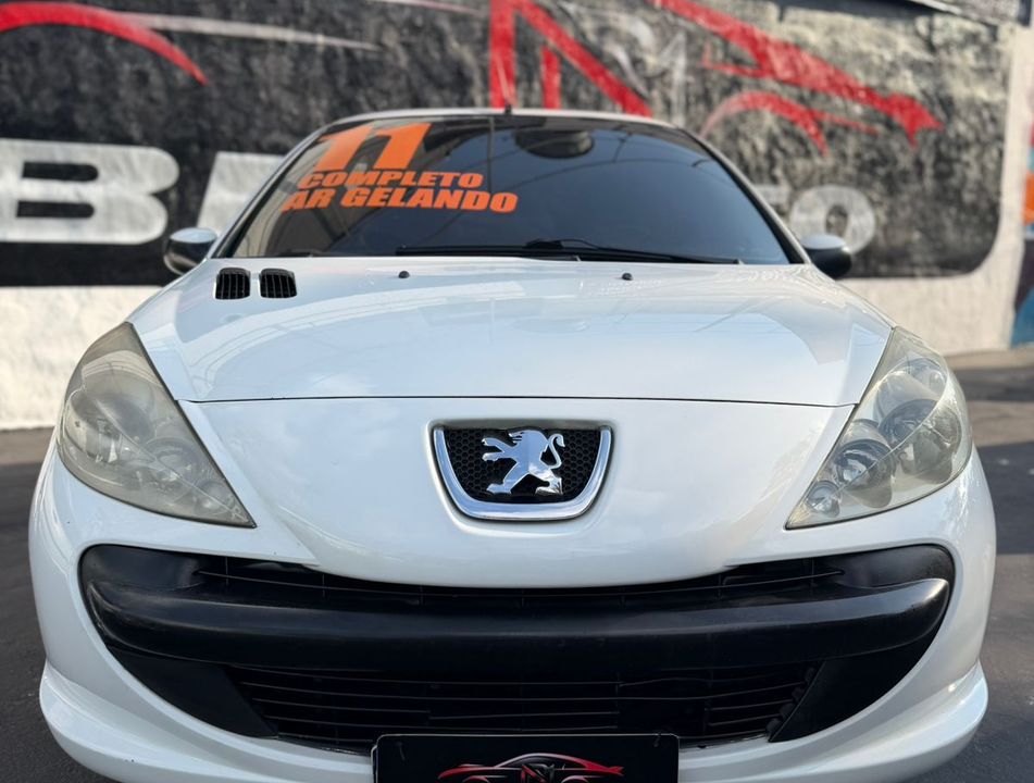 Peugeot 207 XR 1.4 Flex 8V 5p