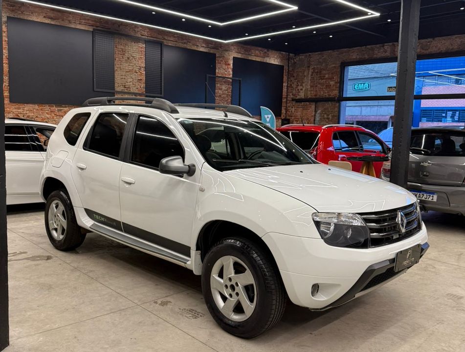 Renault DUSTER TECHROAD 2.0 Hi-Flex 16V Aut.