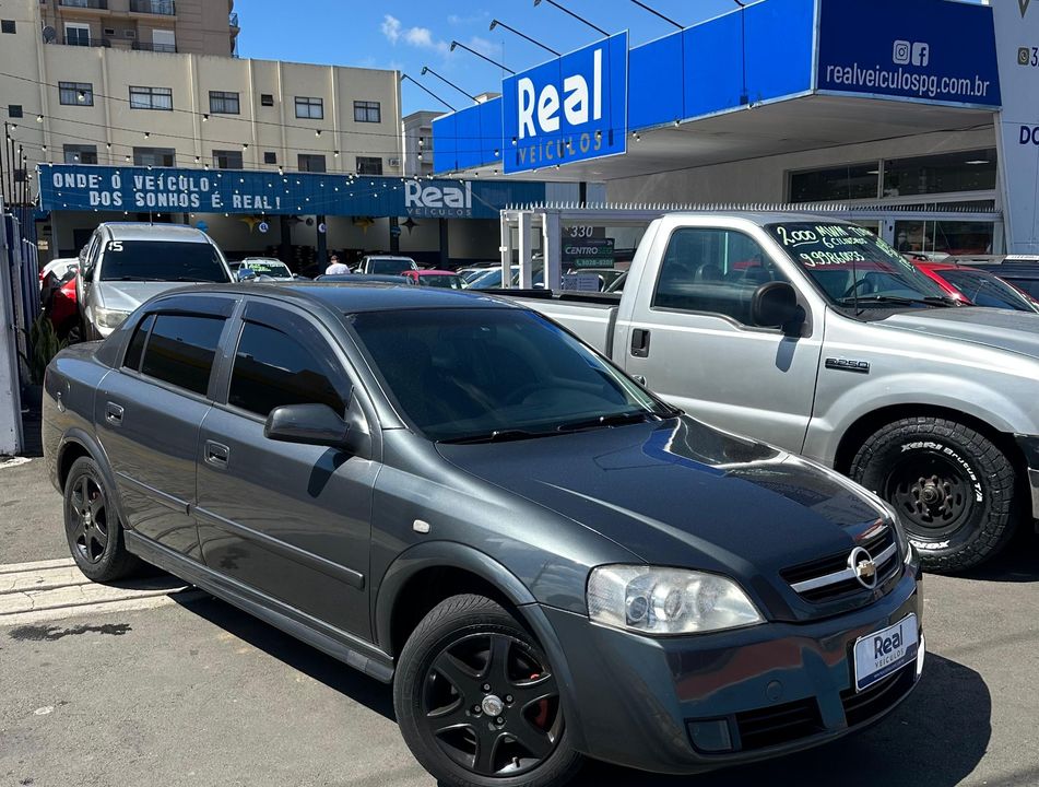 Chevrolet Astra Sed. Advant. 2.0 8V MPFI FlexP. 4p