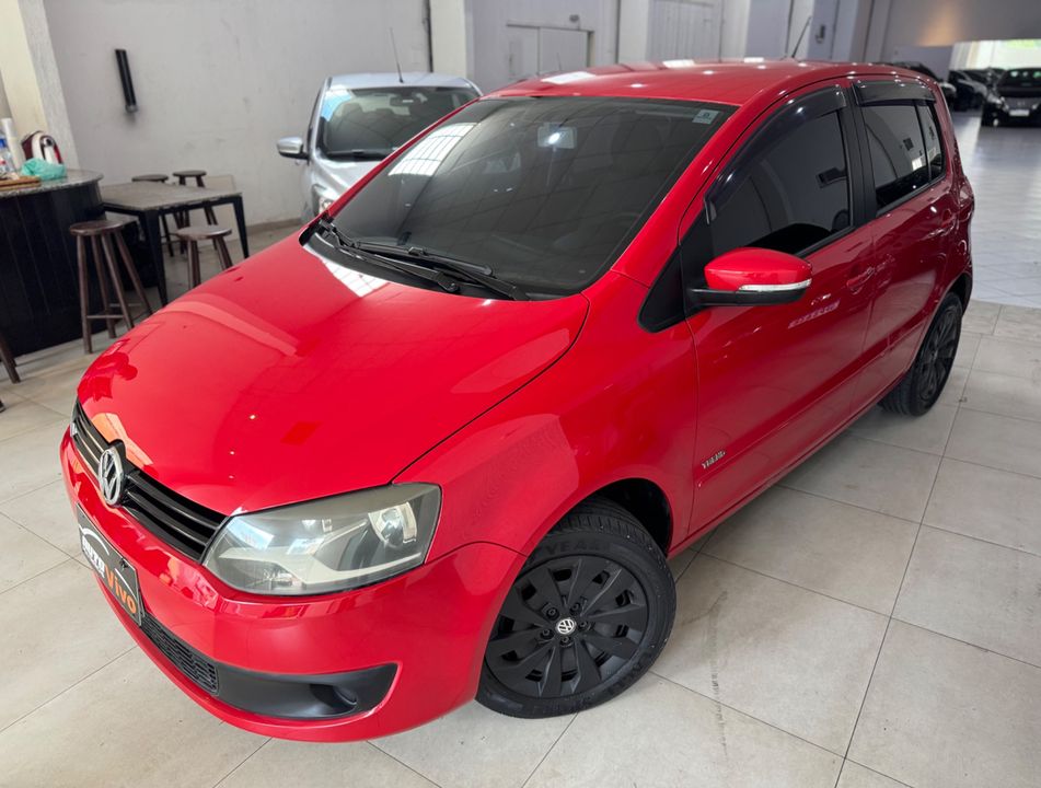 VolksWagen Fox 1.6 Mi Total Flex 8V 5p