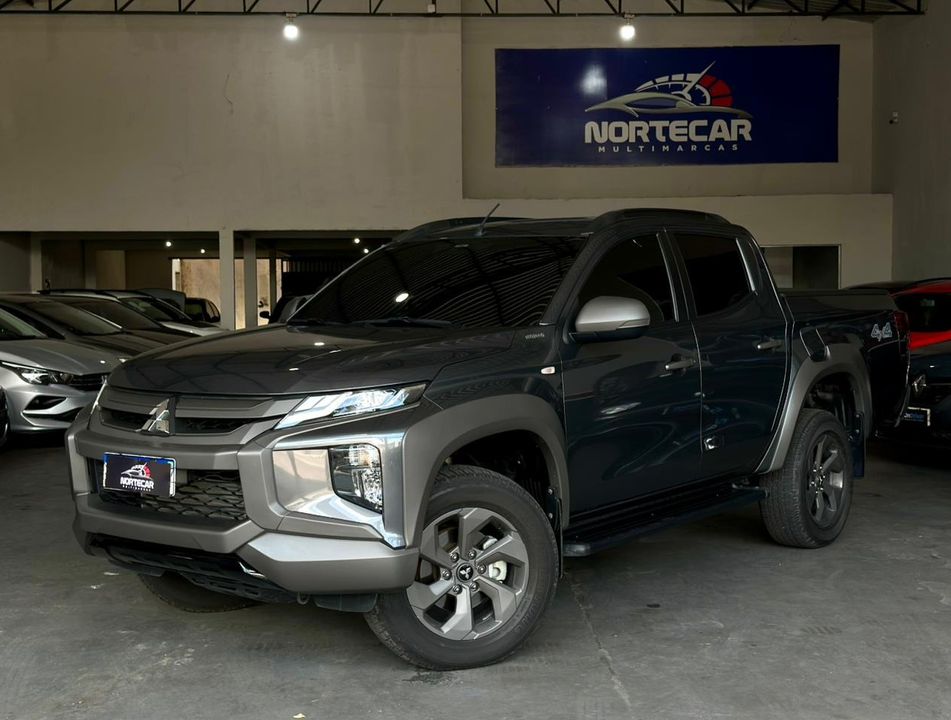 Mitsubishi L200 Tri. Outdo. GLS 2.4 CD 4x4 Die. Aut