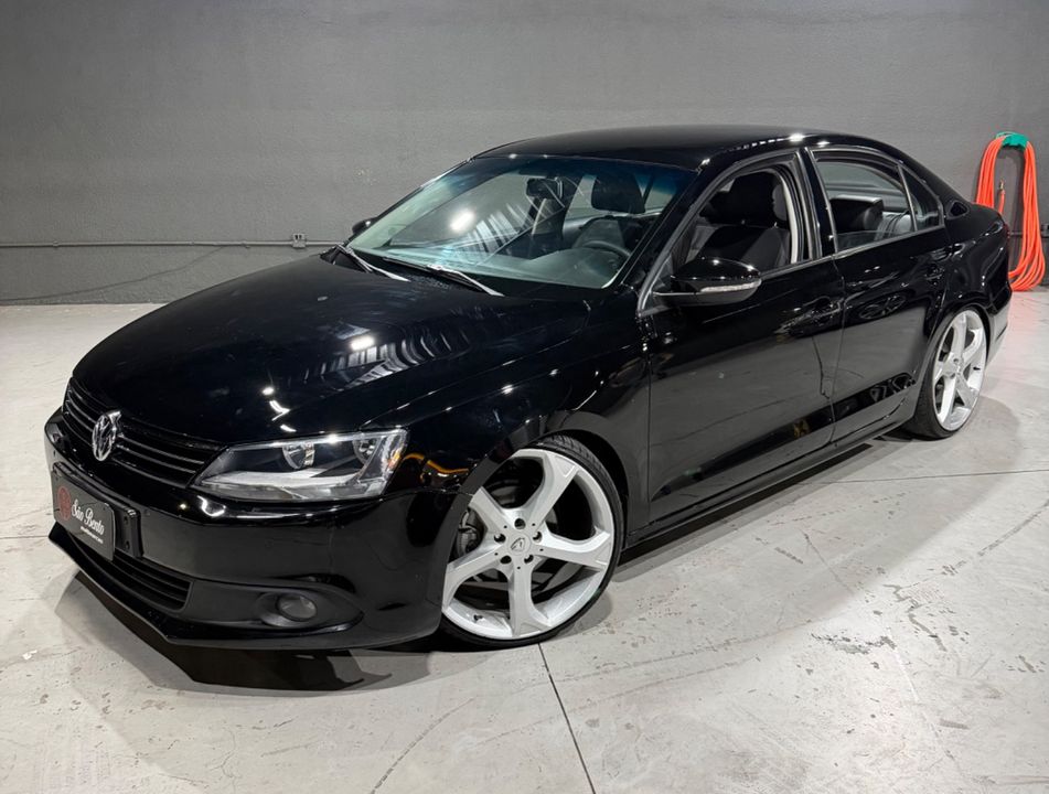 VolksWagen JETTA Comfortline 2.0 T.Flex 8V 4p Tipt.