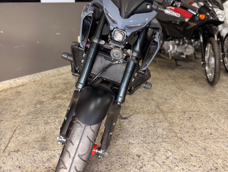 YAMAHA MT-03 321/ABS