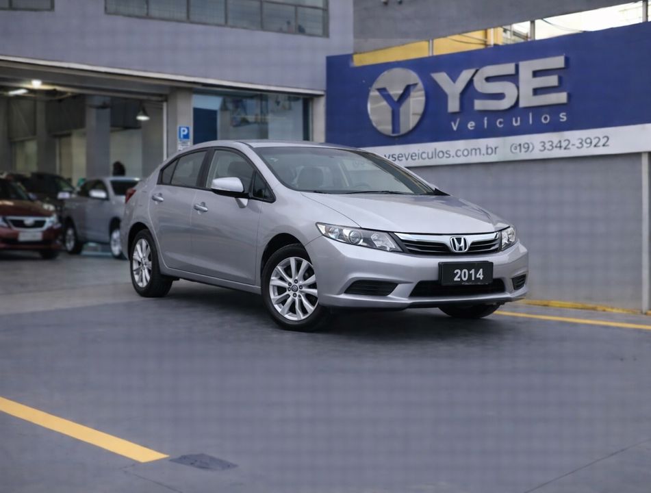 Honda Civic Sedan LXS 1.8/1.8 Flex 16V Aut. 4p