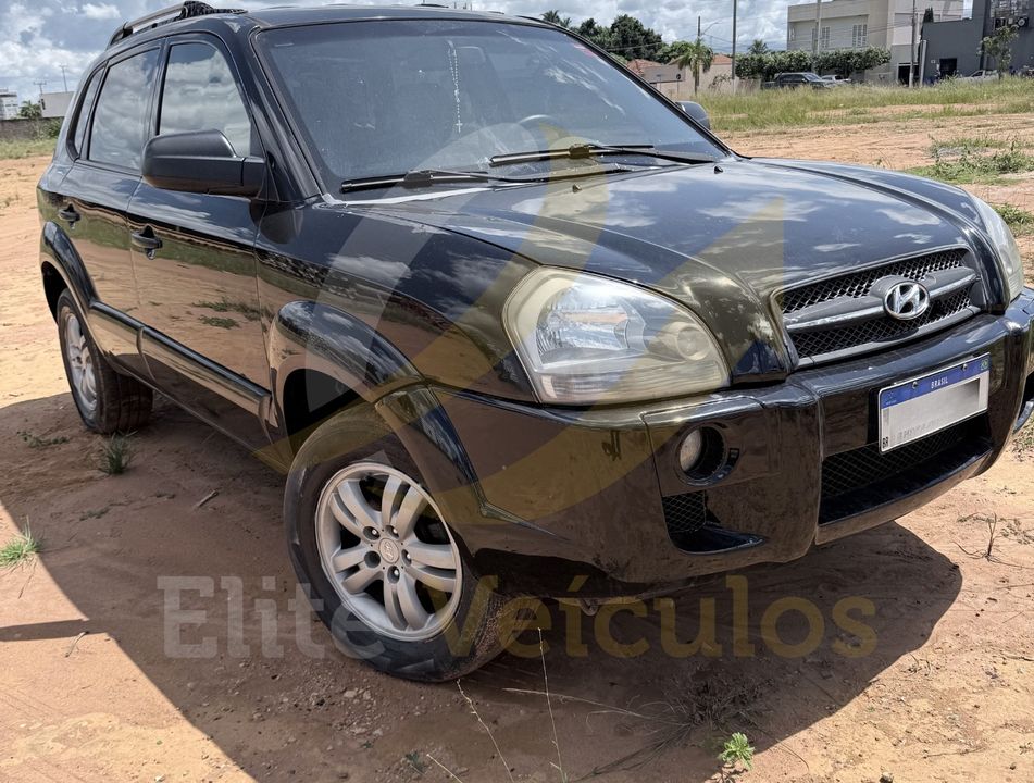 Hyundai TUCSON GL 20L