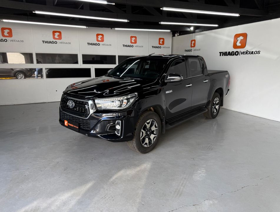 Toyota Hilux CD SRX 4x4 2.8 TDI 16V Diesel Aut.