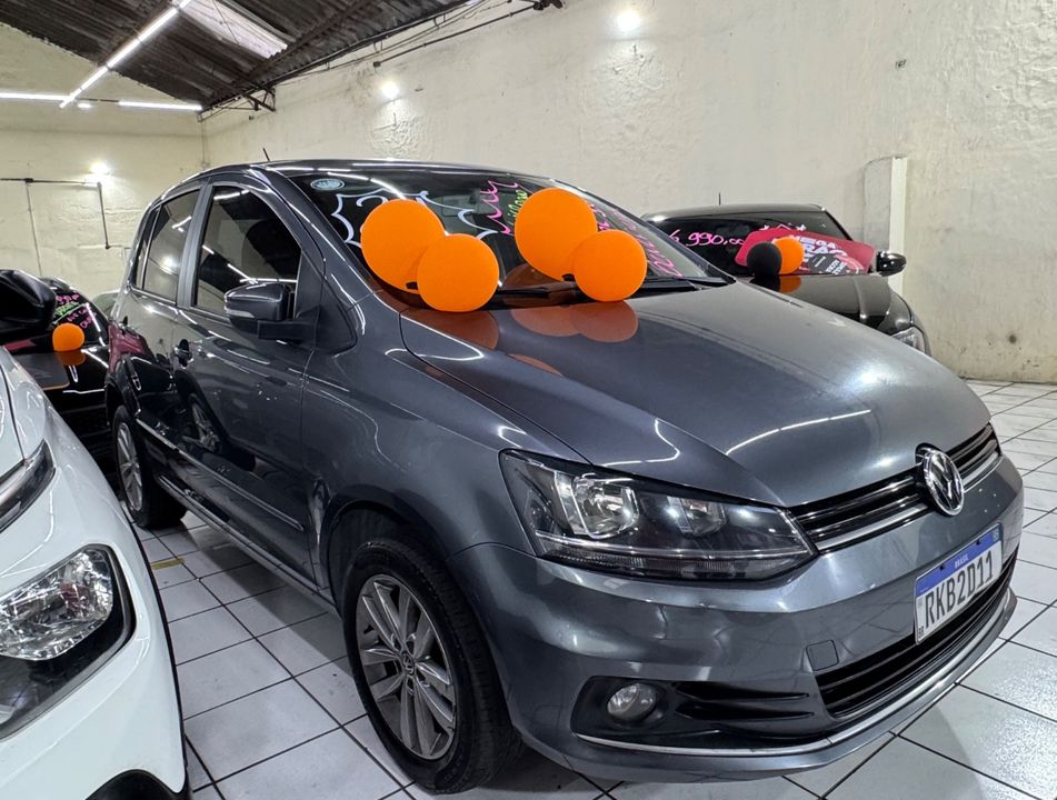 VolksWagen Fox Connect 1.6 Flex 8V 5p