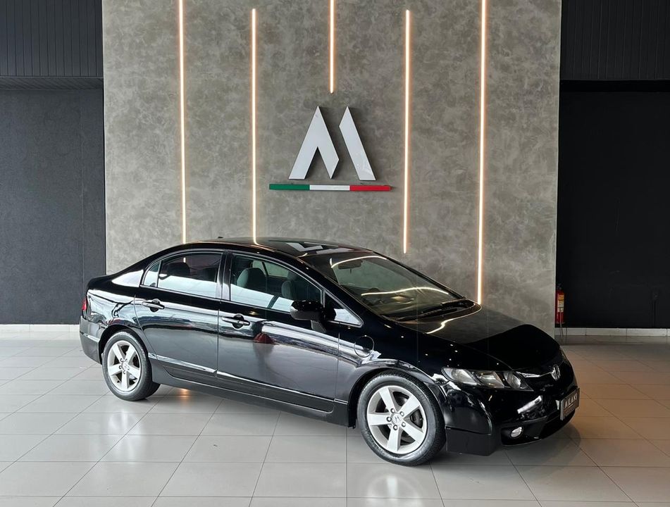 Honda Civic Sedan LXS 1.8/1.8 Flex 16V Aut. 4p