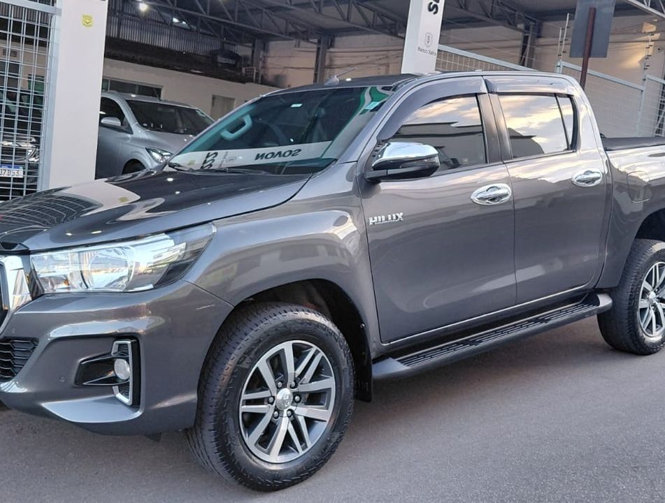 Toyota Hilux CD SRV 4x4 2.8 TDI Diesel Aut.