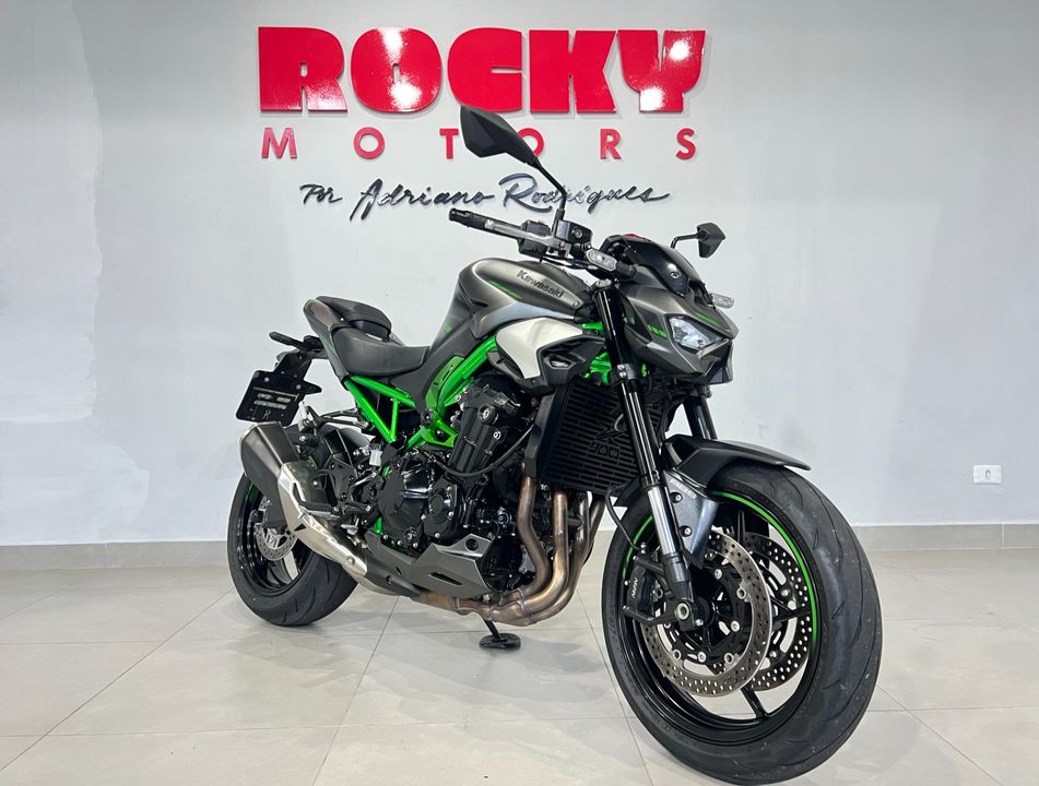 KAWASAKI Z 900