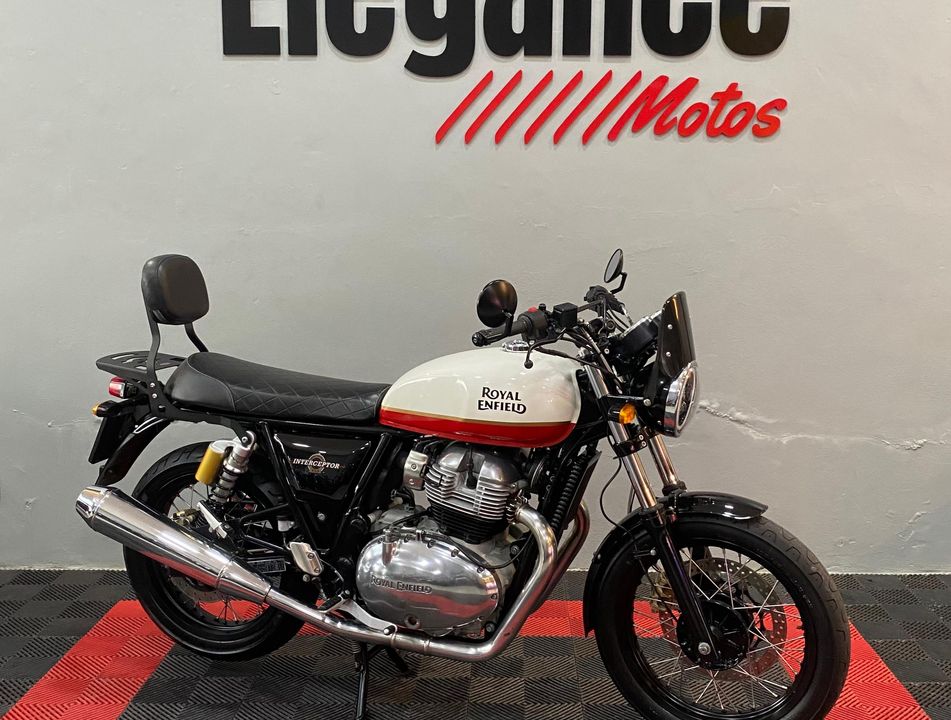 Royal Enfield Interceptor 650 Custom 