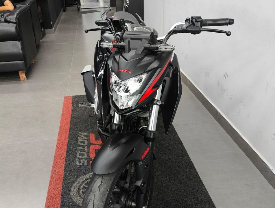 Honda CB300F TWISTER CBS