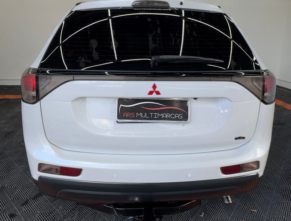 Mitsubishi OUTLANDER 2.0 16V 160cv Aut.