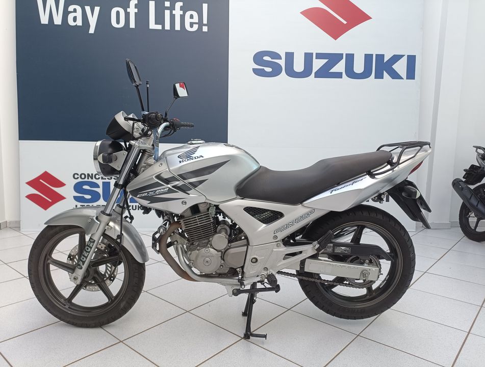 HONDA CBX 250 TWISTER