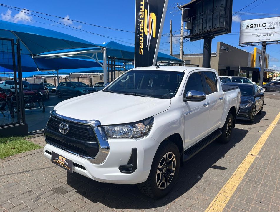 Toyota Hilux CD SRV 4x4 2.8 TDI Diesel Aut.