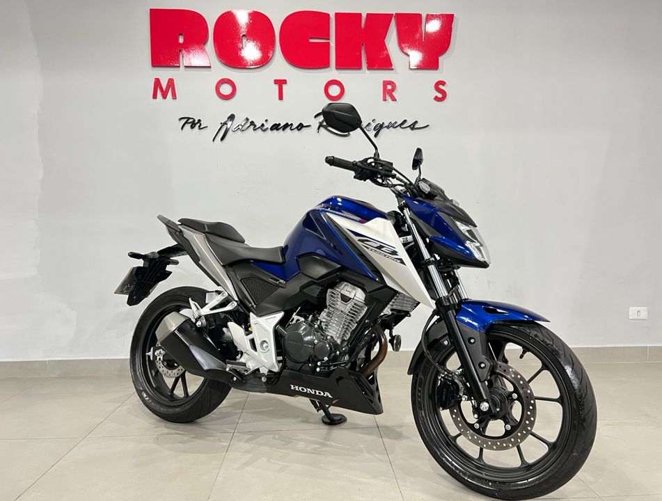 HONDA CB 300F Twister Flex