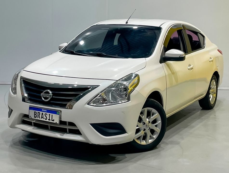 Nissan VERSA SV 1.6 16V FlexStart 4p Aut.