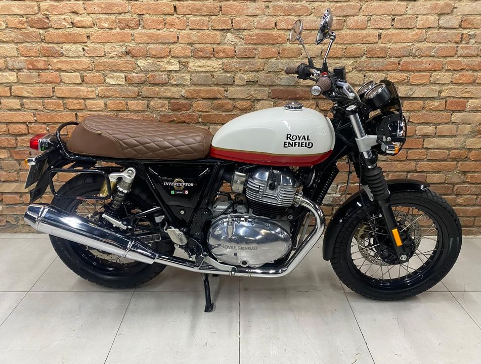Royal Enfield Interceptor 650 Standard