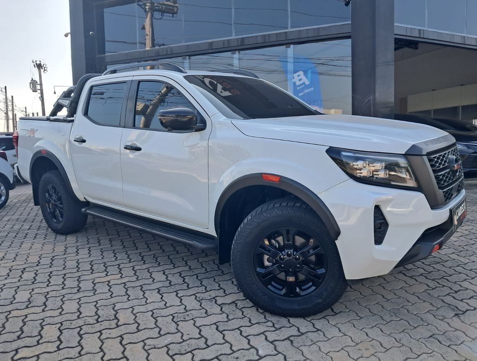 Nissan Frontier PRO4X CD 4x4 2.3 Bi-TB Die. Aut