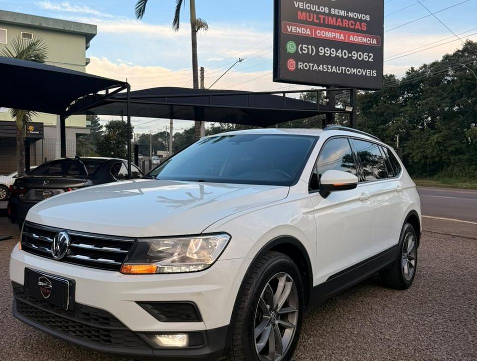 VolksWagen TIGUAN Allspac Comf 250 TSI 1.4 Flex