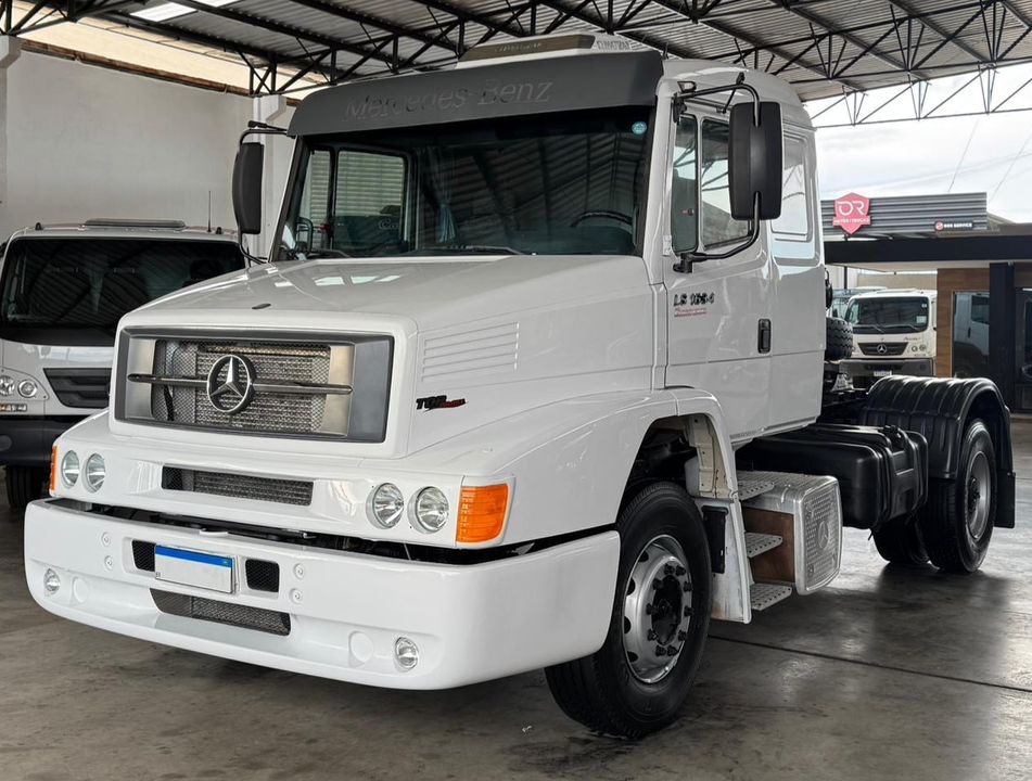 MERCEDES-BENZ LS-1634 2p (diesel)