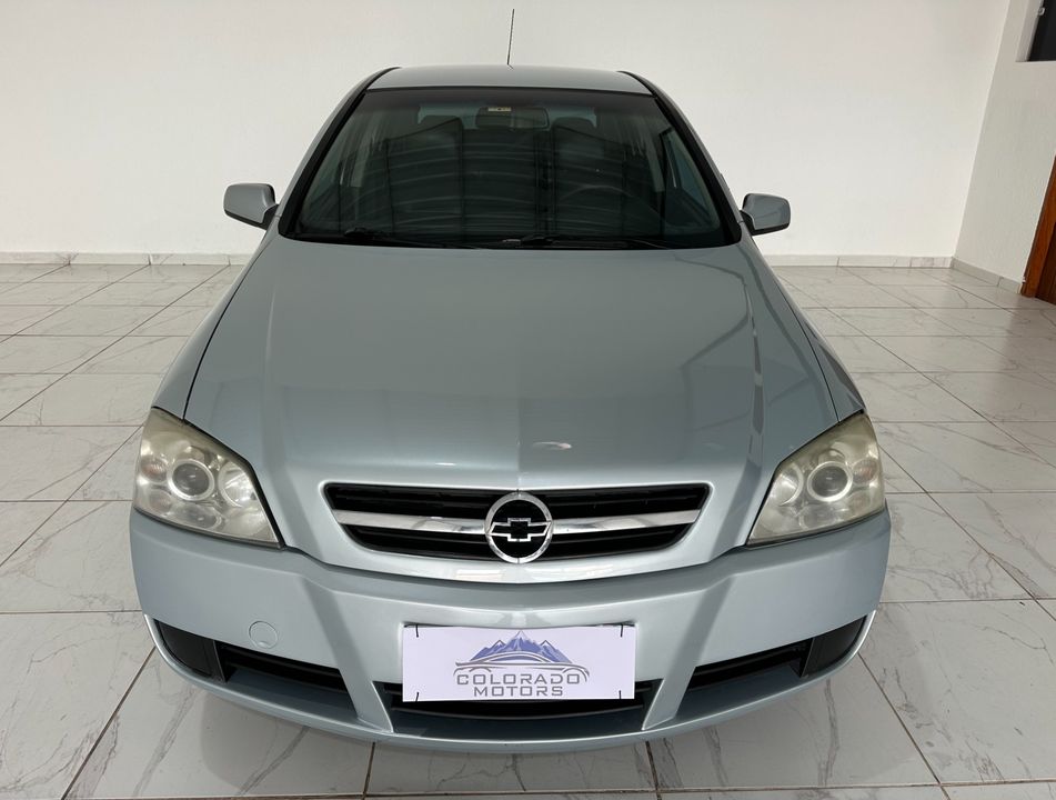 Chevrolet Astra Sed. Advant. 2.0 8V MPFI FlexP. 4p
