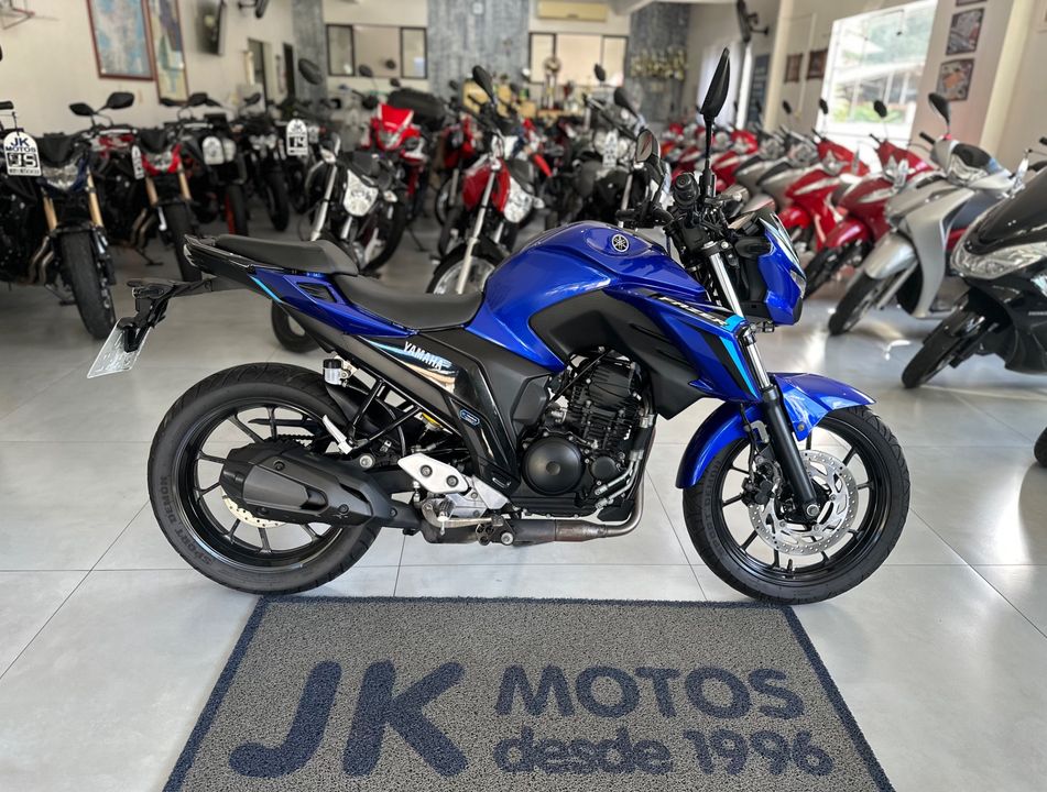 YAMAHA FZ25 250 FAZER CONNECTED