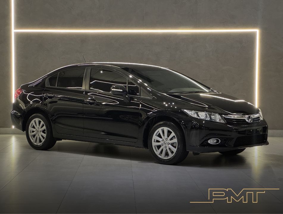 Honda Civic Sedan LXR 2.0 Flexone 16V Aut. 4p