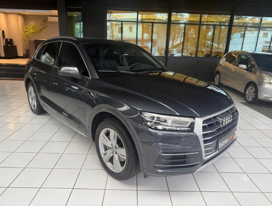 Audi Audi 2.0 TFSI GASOLINA AMBIENTE S TRONIC - Cinza - 2018