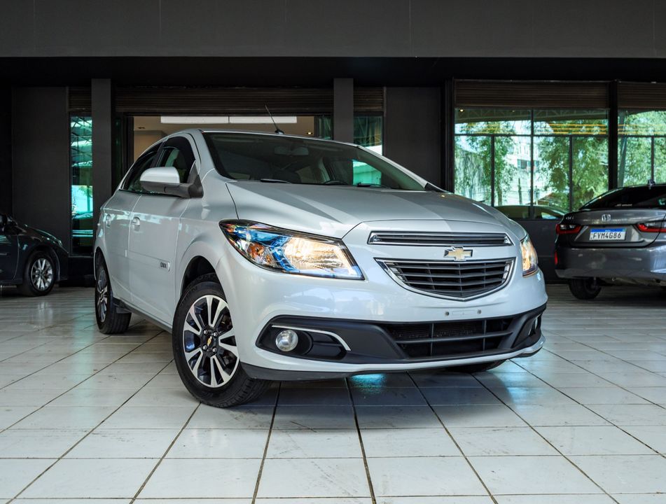 Chevrolet ONIX LTZ 1.4 8V FLEXPOWER 5P MEC. 