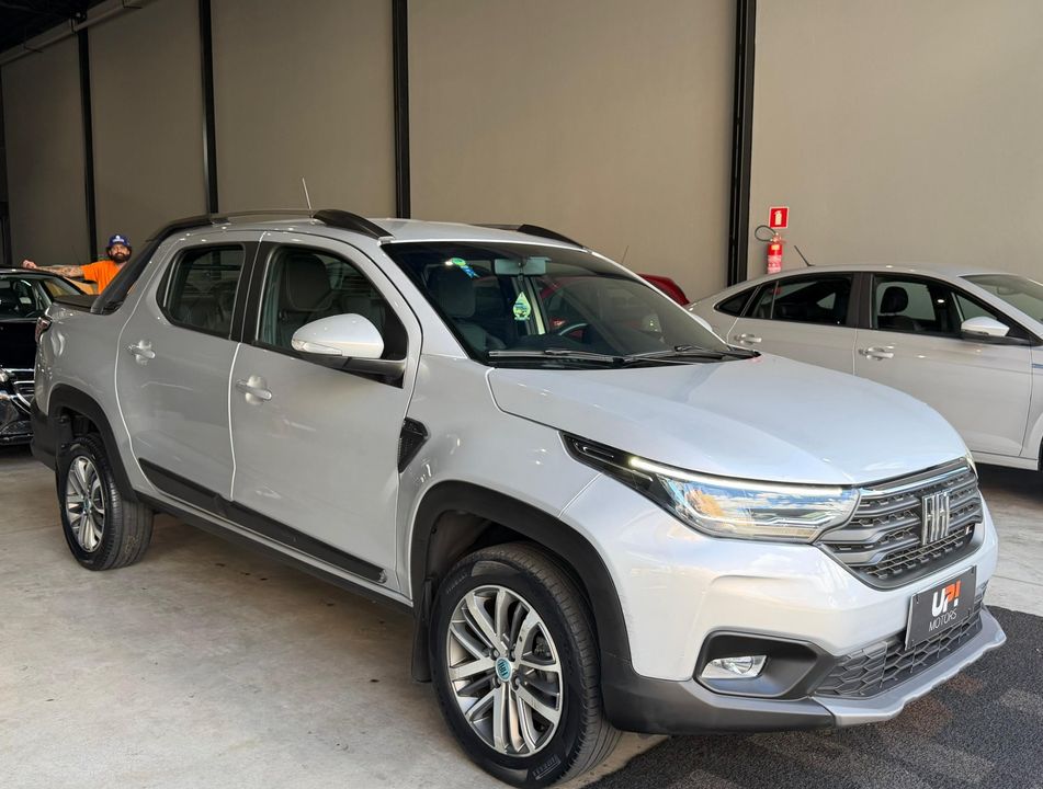 Fiat Strada Volcano 1.3 Flex 8V CD