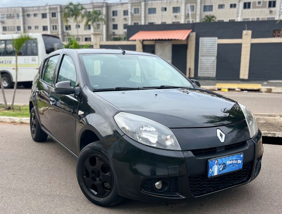 Renault SANDERO Authentique Hi-Flex 1.0 16V 5p