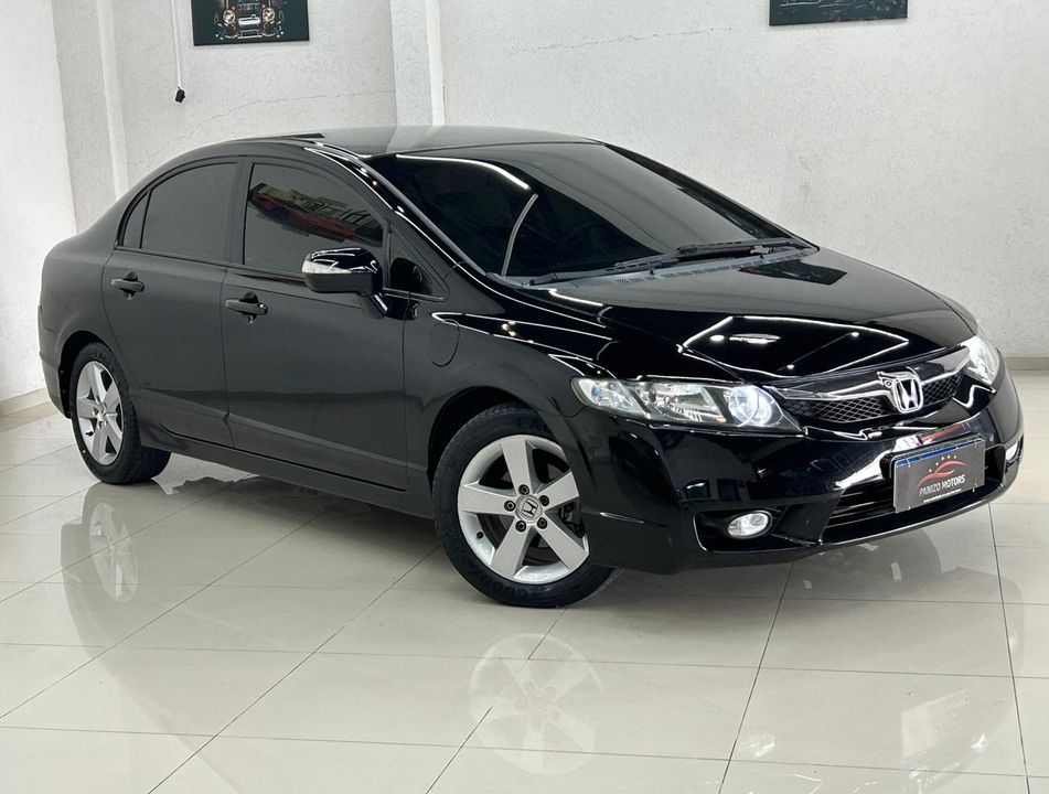 Honda Civic Sedan LXS 1.8/1.8 Flex 16V Aut. 4p
