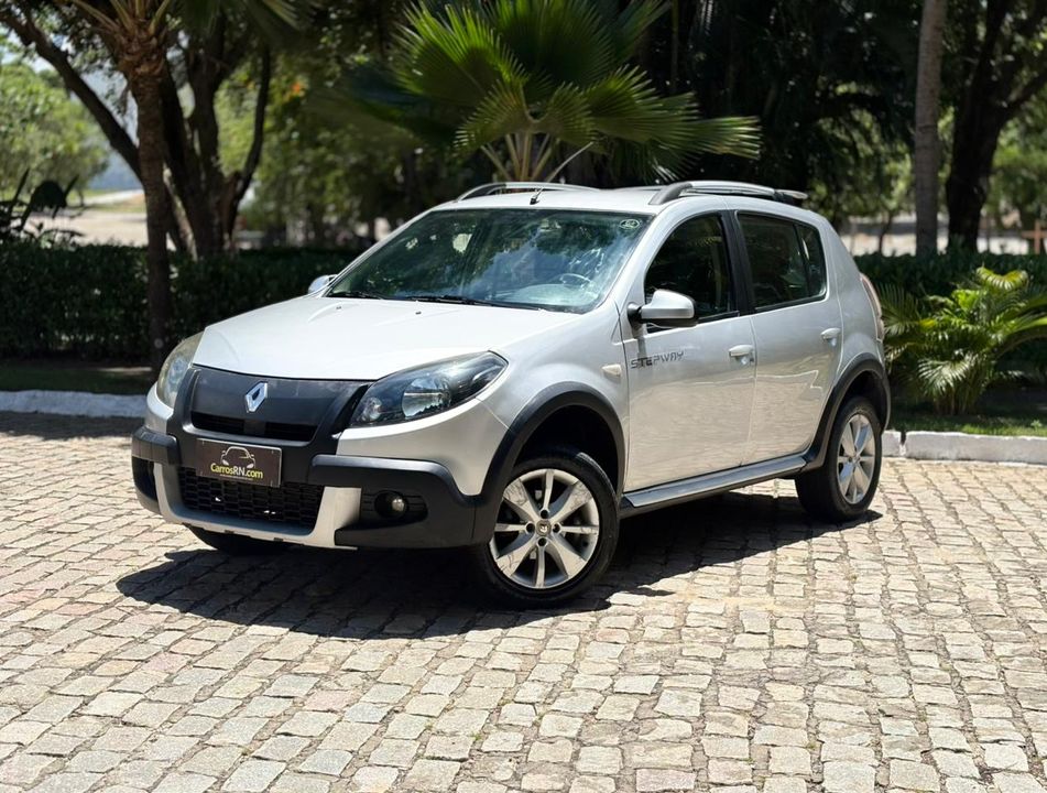 Renault SANDERO STEPWAY Hi-Flex 1.6 16V 5p Aut.