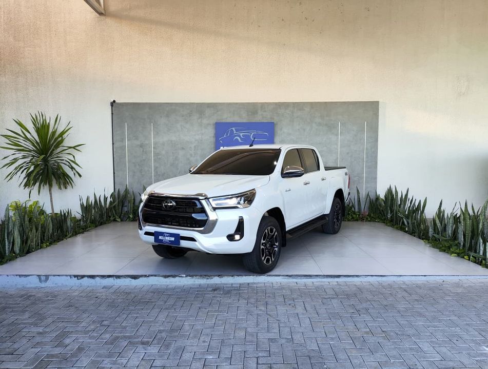 Toyota Hilux CD SRX 4x4 2.8 TDI 16V Diesel Aut.