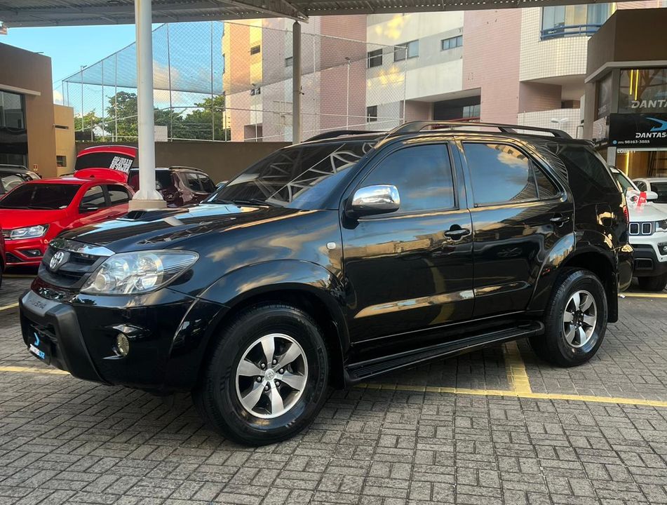 Toyota Hilux CD SRV D4-D 4x4 3.0 TDI Diesel Aut