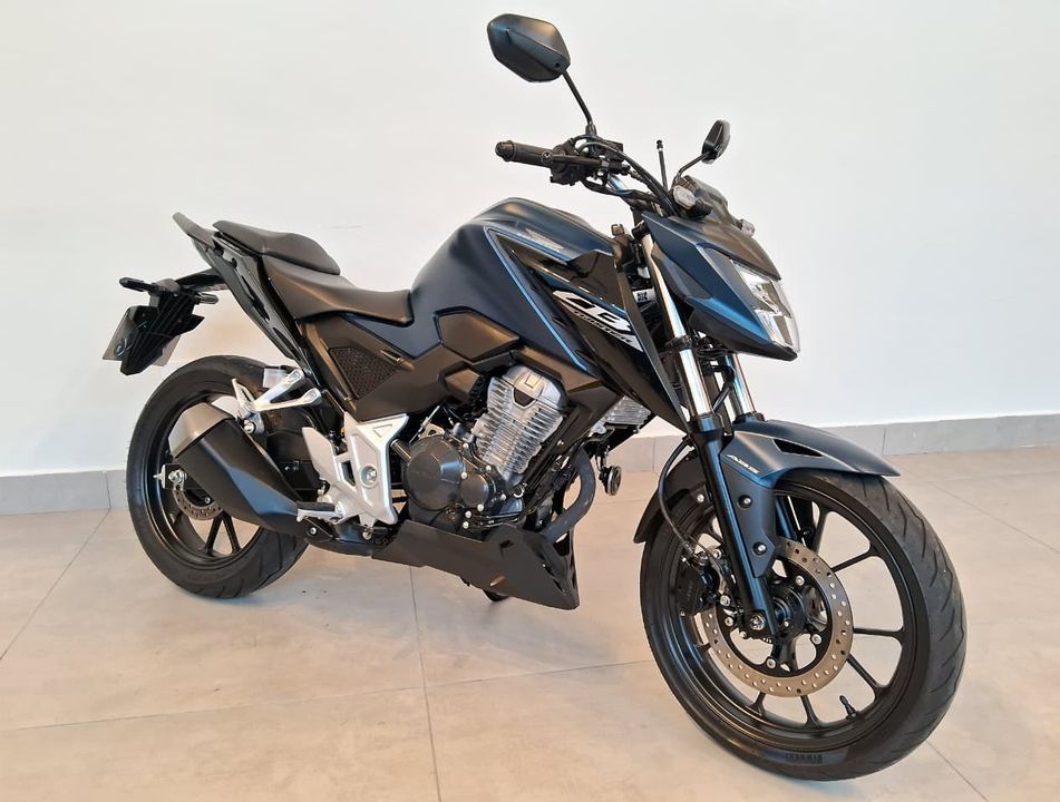 HONDA CB 300F Twister Flex