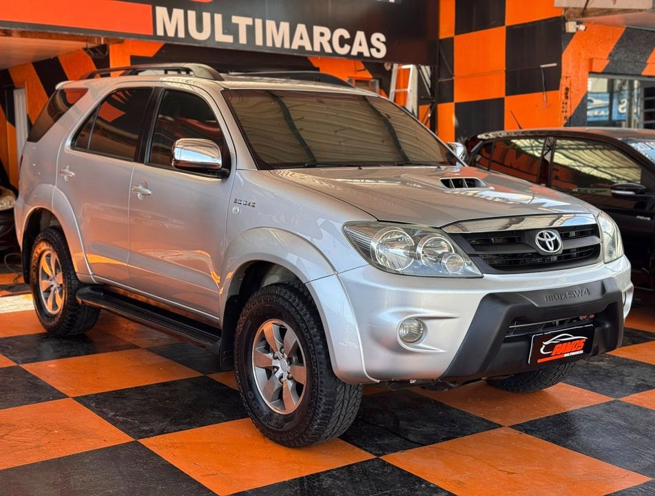Toyota Hilux SW4 SRV D4-D 4x4 3.0 TDI Dies. Mec