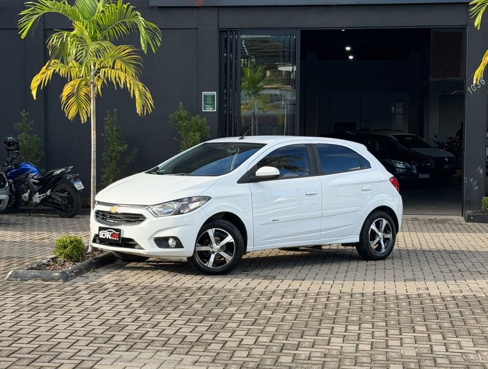 Chevrolet ONIX HATCH LTZ 1.4 8V FlexPower 5p Mec.