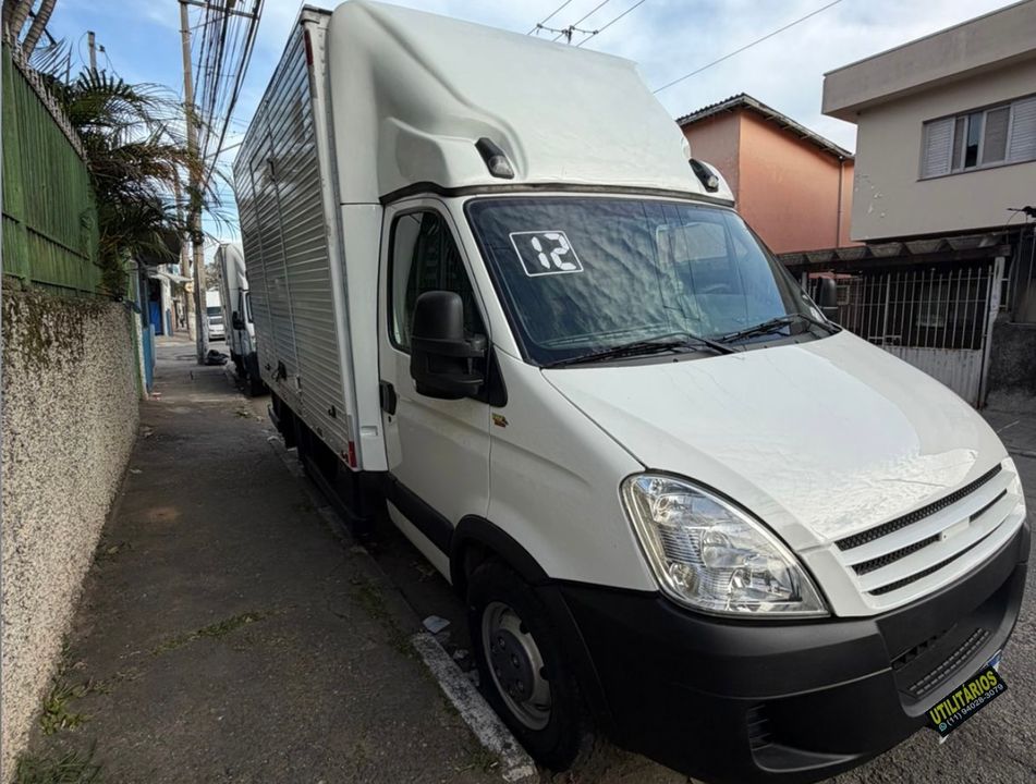 IVECO DAILY CHASSI 35S14 2p (diesel)