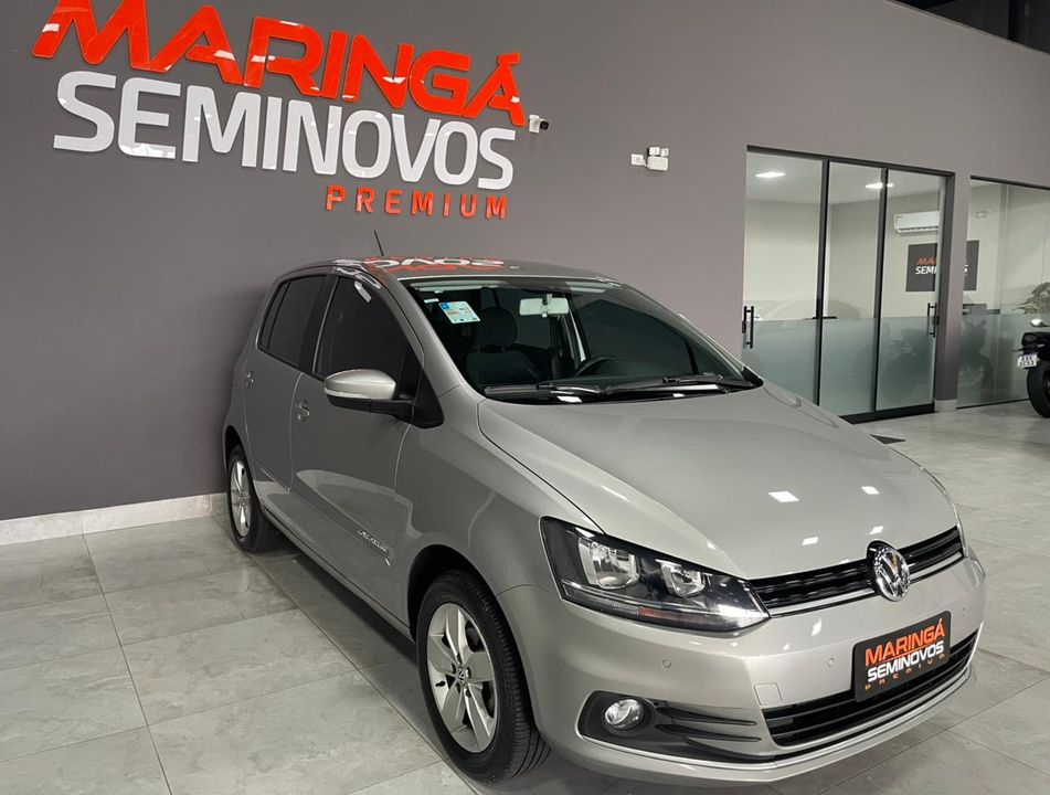 VolksWagen Fox Comfortline 1.6 Flex 8V 5p