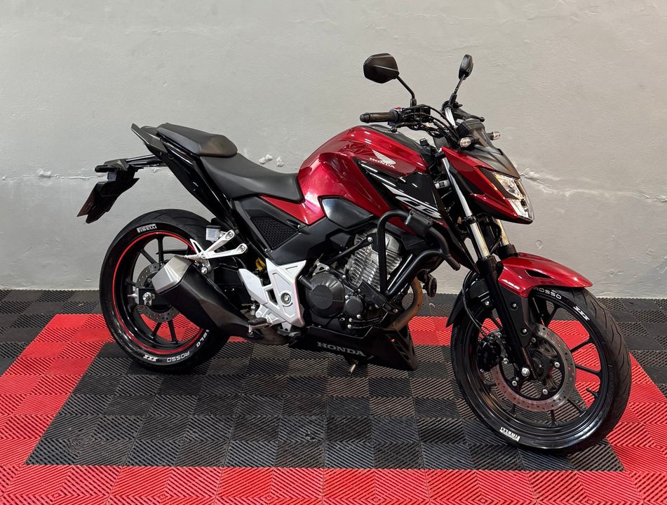HONDA CB 300F Twister Flex