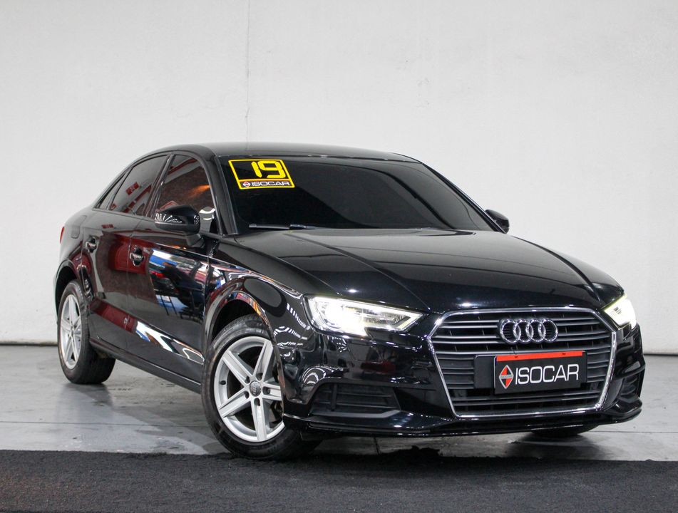 Audi A3 Sedan Prestige Plus 1.4 TFSI Flex Tip