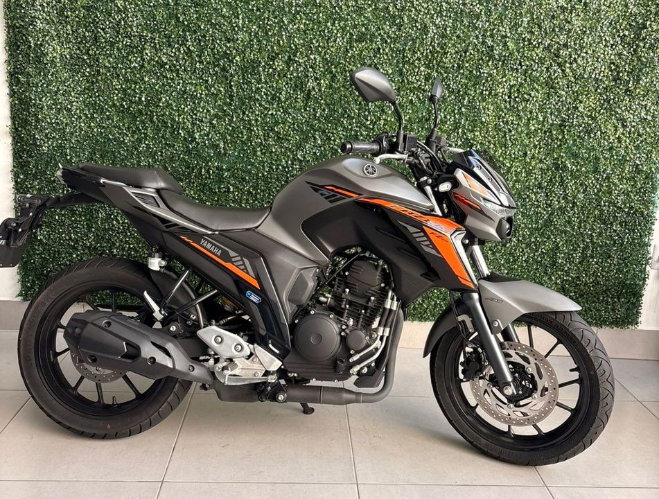 YAMAHA FZ25 250 FAZER CONNECTED