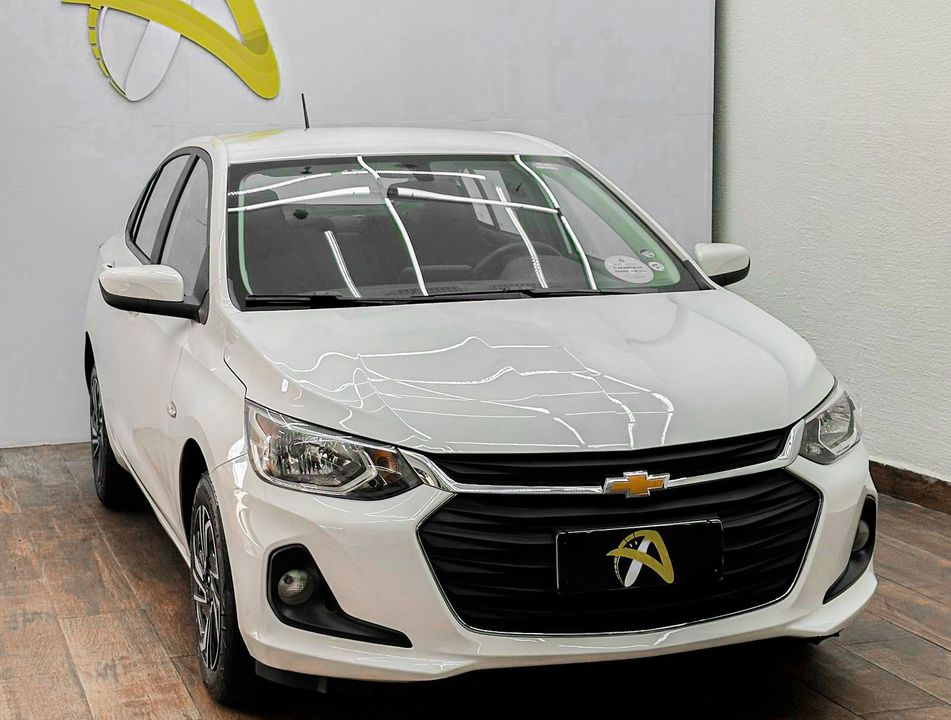Chevrolet ONIX SEDAN Plus LT 1.0 12V Flex 4p Mec.