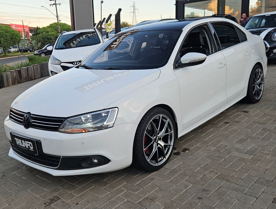 VolksWagen JETTA Highline 2.0 TSI 16V 4p Tiptronic